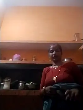 Snapshot of Miss_143 chatting on 09.18.25 Miss 143 online show from 09.18.25