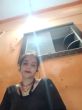 Snapshot of Miss_143 chatting on 09.23.25 Miss 143 online show from 09.23.25