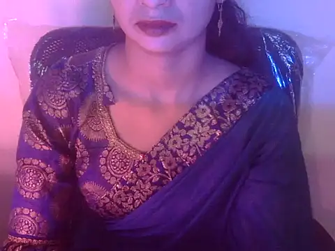 Snapshot of Rahat_S chatting on 10.08.25 Rahat S online show from 10.08.25