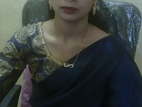 Snapshot of Rahat_S chatting on 10.12.25 Rahat S online show from 10.12.25