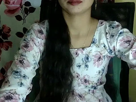 Snapshot of Rahat_S chatting on 11.22.25 Rahat S online show from 11.22.25