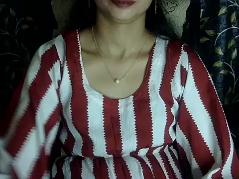 Snapshot of Rahat_S chatting on 12.23.25 Rahat S online show from 12.23.25