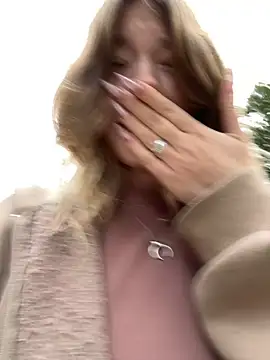 Mimiumuy online show from 09.22.25