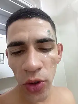 Snapshot of xirie98 chatting on 09.08.25 xirie98 online show from 09.08.25