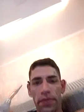 Snapshot of xirie98 chatting on 11.15.25 xirie98 online show from 11.15.25