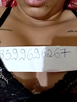 Snapshot of clarinha2 chatting on 10.03.25 clarinha2 online show from 10.03.25