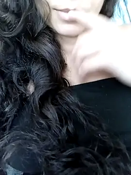 Snapshot of clarinha2 chatting on 10.12.25 clarinha2 online show from 10.12.25