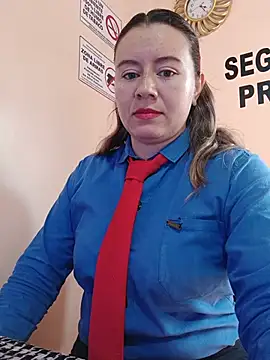 Hannah-colx online show from 06.10.26