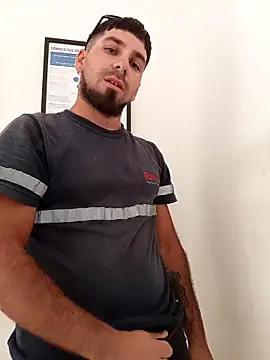 Lushakuiron1 online show from 12.16.25