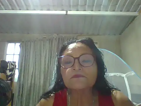 Snapshot of _Cristal chatting on 09.22.25 Cristal online show from 09.22.25