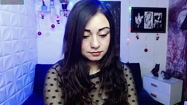 Eva Roussell online show from 12.15.25