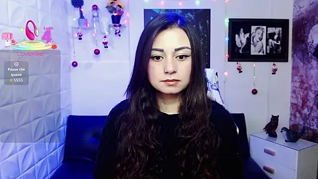 Eva Roussell online show from 12.16.25