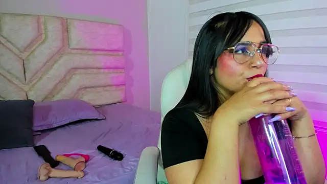  adahara queen online show from 09.19.25