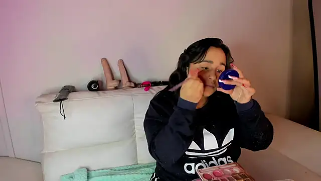  adahara queen online show from 10.15.25