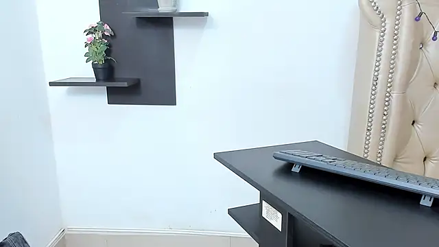 LittleDanny  online show from 10.08.25