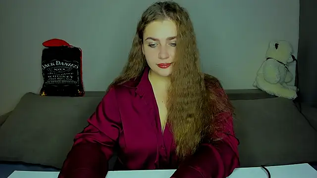 Snapshot of yourgem__ chatting on 09.18.25 yourgem online show from 09.18.25