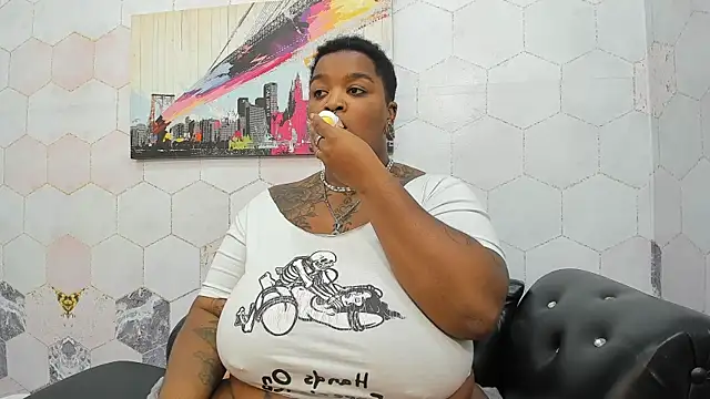 Anaa Fuentess online show from 04.24.26