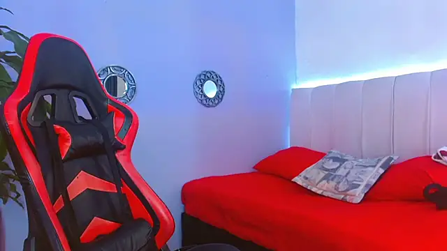 Snapshot of ivy_scorpio chatting on 10.01.25 ivy scorpio online show from 10.01.25