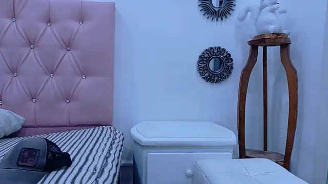 Snapshot of ivy_scorpio chatting on 03.29.26 ivy scorpio online show from 03.29.26