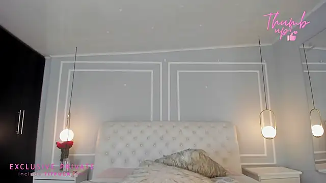Snapshot of sakura_Gomez chatting on 06.18.26 sakura Gomez online show from 06.18.26