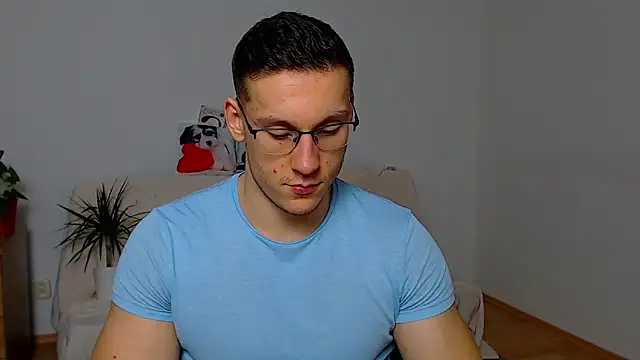 ZeinMiracles online show from 11.15.25