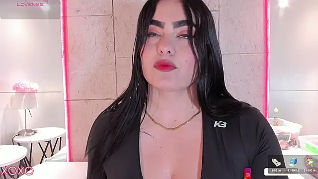 sofiiacarson online show from 06.12.26