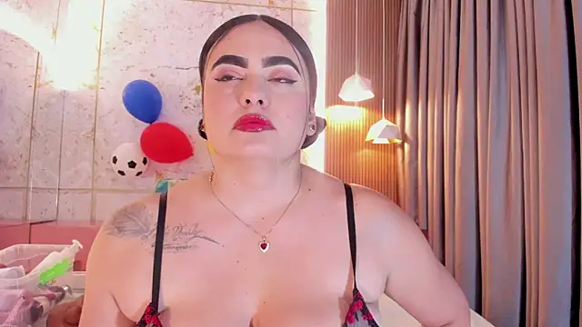 sofiiacarson online show from 06.16.26
