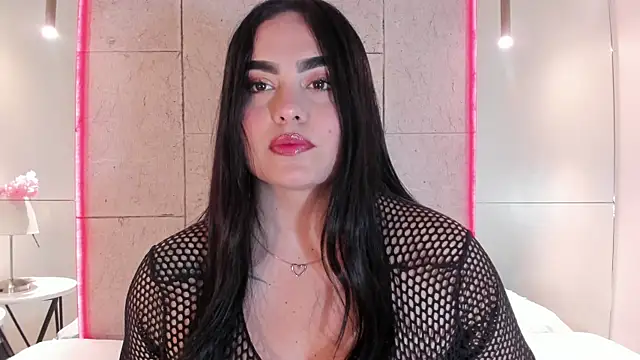 sofiiacarson online show from 07.02.26
