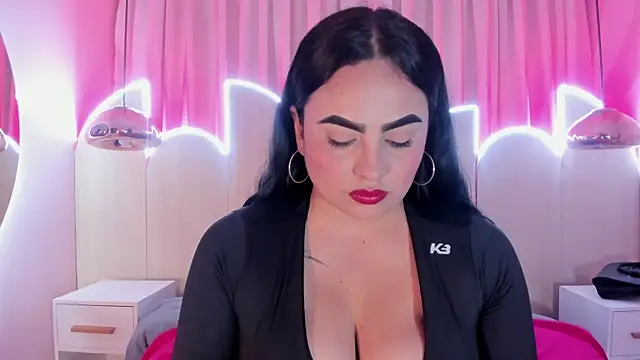 sofiiacarson online show from 07.08.26