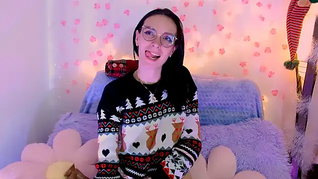 AuroraHans1 online show from 12.18.25