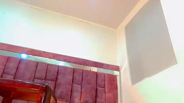 AnntonellaHott online show from 09.28.25