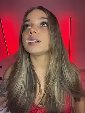 Snapshot of AnnyLopezzz_ chatting on 10.13.25 AnnyLopezzz online show from 10.13.25