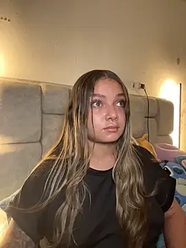 AnnyLopezzz  online show from 05.06.26