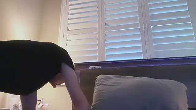 Snapshot of Matttsohot chatting on 09.21.25 Matttsohot online show from 09.21.25