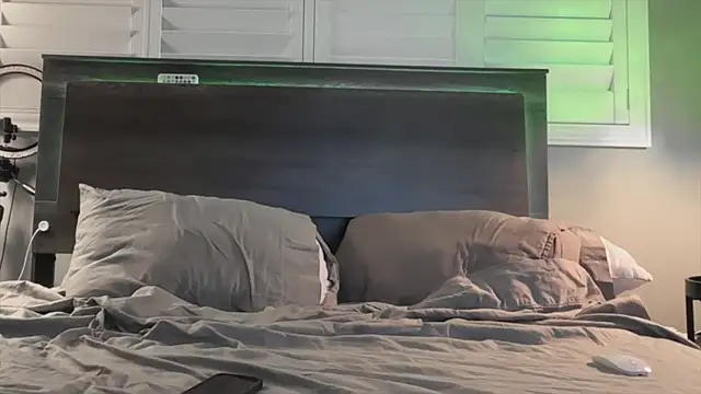 Snapshot of Matttsohot chatting on 10.07.25 Matttsohot online show from 10.07.25