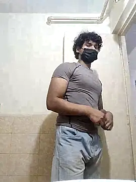 Snapshot of Goodmens5 chatting on 11.01.25 Goodmens5 online show from 11.01.25