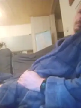 Snapshot of phil4fun4 chatting on 12.03.25 phil4fun4 online show from 12.03.25