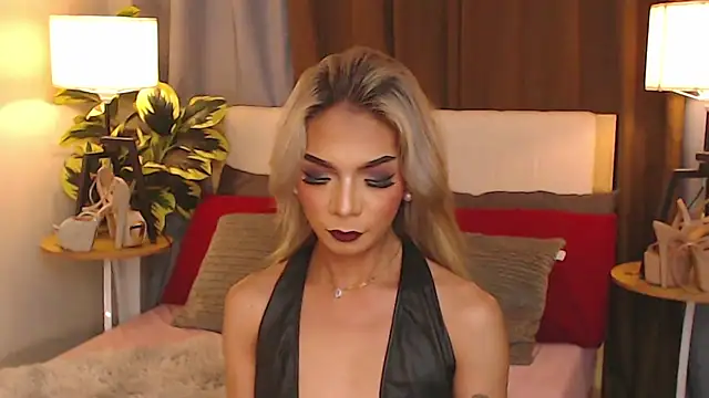 Snapshot of CelestinaMarquez0427 chatting on 11.10.25 CelestinaMarquez0427 online show from 11.10.25