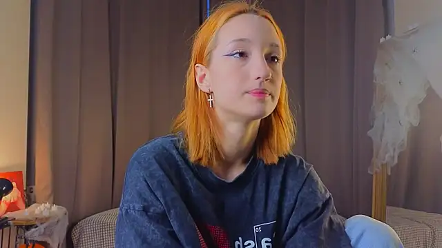 MaryroseRoeder online show from 11.04.25