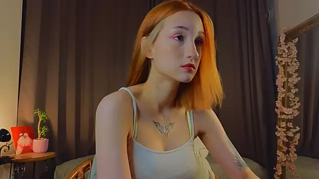 MaryroseRoeder online show from 12.04.25