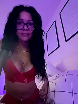 Snapshot of realjessappeal chatting on 09.28.25 realjessappeal online show from 09.28.25