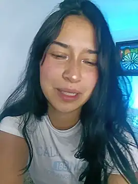 Sol Sunny online show from 06.25.26