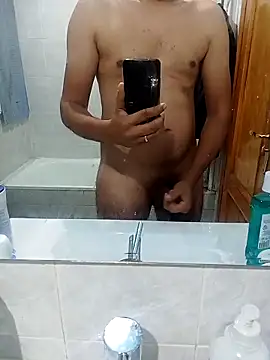 Snapshot of Alexandrevictor69 chatting on 11.23.25 Alexandrevictor69 online show from 11.23.25