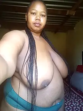 Curvycandy95 online show from 11.05.25