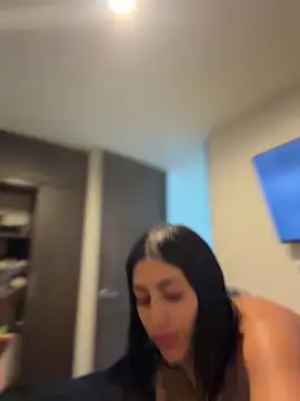 AlannaEvons online show from 04.21.26