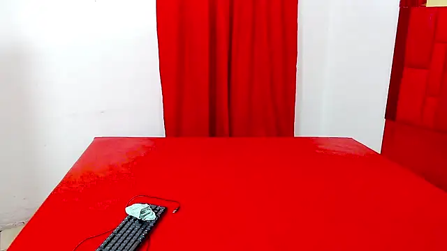 jamesrodriguez44 online show from 12.14.25