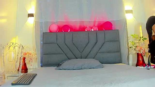 emma ayala online show from 10.03.25