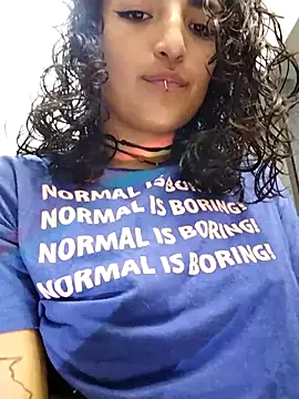 luna love xoxo online show from 11.20.25