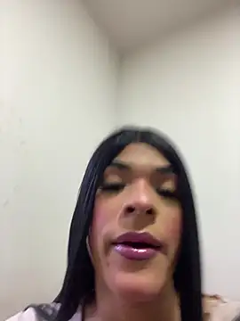Amira Ember online show from 07.14.26