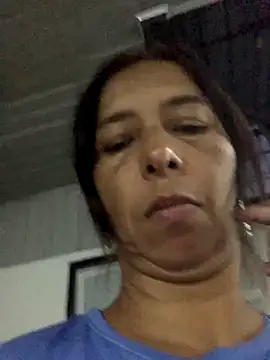 maleja23 online show from 10.18.25